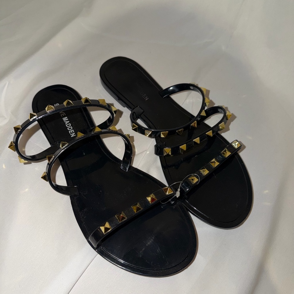 Steve Madden Black Studded Jelly Sandals Gold Studs Size 7